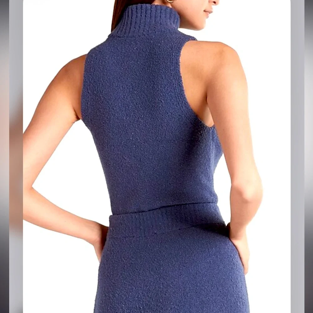 Express Turtleneck Sleeveless Fitted Sweater in Slate Blue -Small - Picture 3 of 10